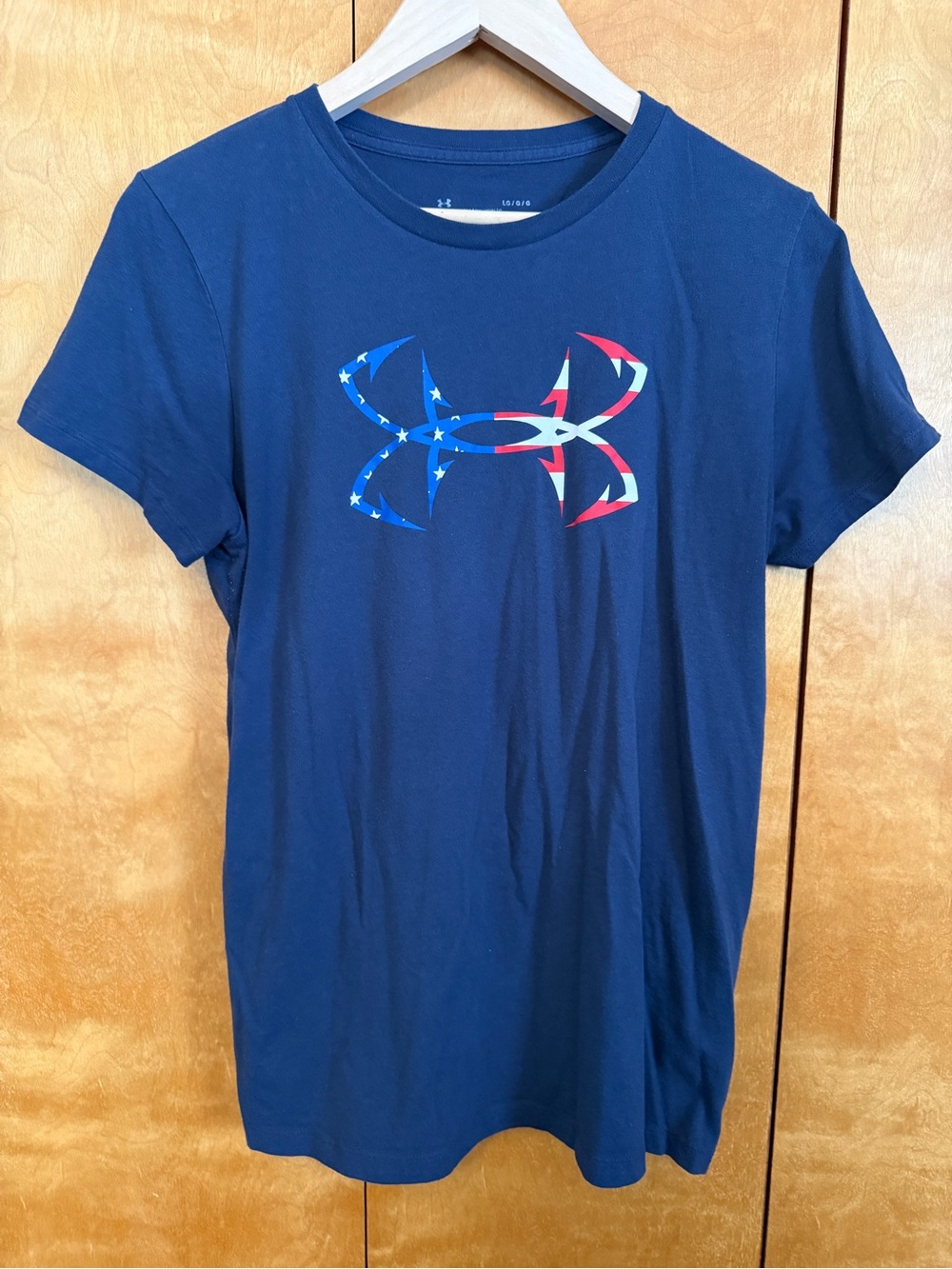 Under Armour Freedom Hook American Flag Navy Women size large